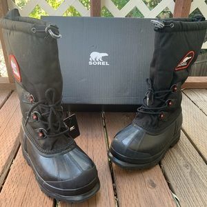 SOREL Glacier XT Boots